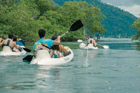 Kayaking in the Golfo Dulce