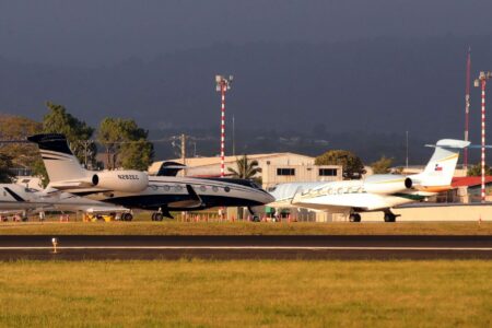 aviones privados Transportation to Pavones – Aviones privados